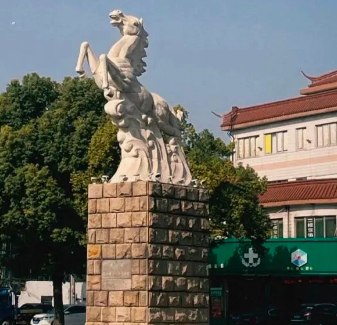 9潤(rùn)東2.jpg 9潤(rùn)東2.jpg