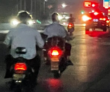 9潤(rùn)東2.jpg 9潤(rùn)東2.jpg